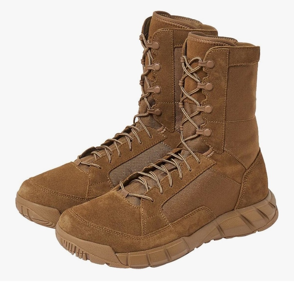 Army Oakley LT Assault 2 Boots Size 5 BRAND NEW